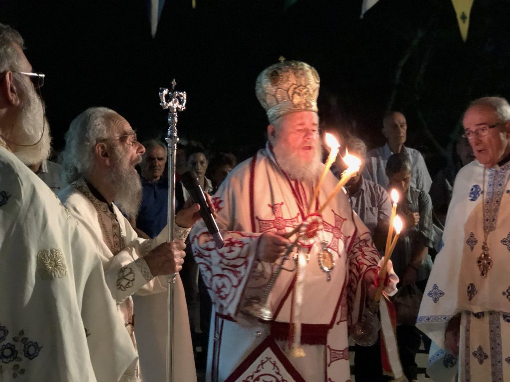 Νυχτερινή Θεία Λειτουργία στον Προφ. Ηλία στο Ακρωτήρι Χανίων