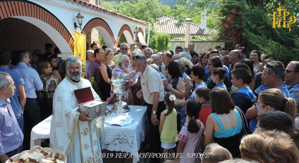 Πλήθος πιστών προσκύνησε την Τιμία Κάρα του Αγ. Παρθενίου στην Άρτα