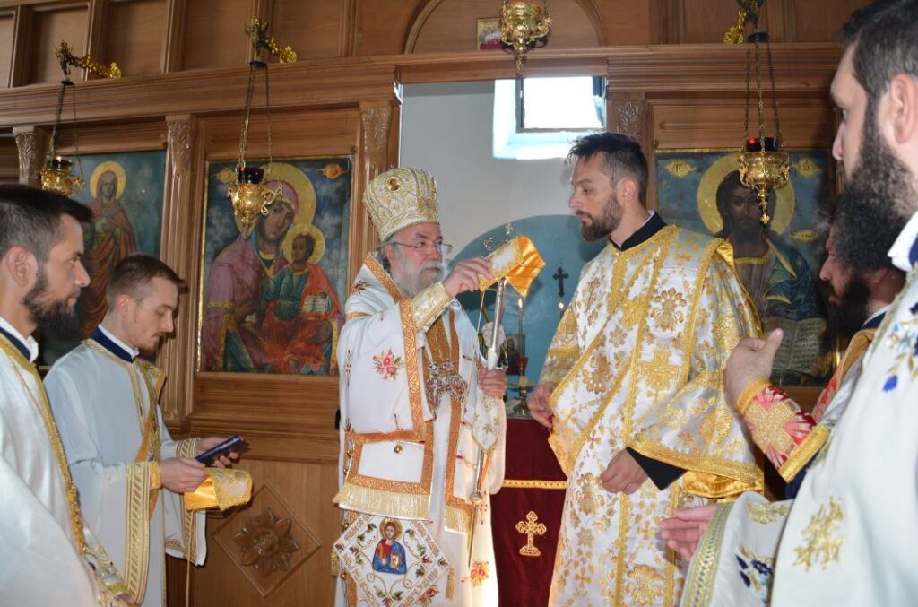 Νέο Διάκονο χειροτόνησε ο Μητρ. Ελευθερουπόλεως