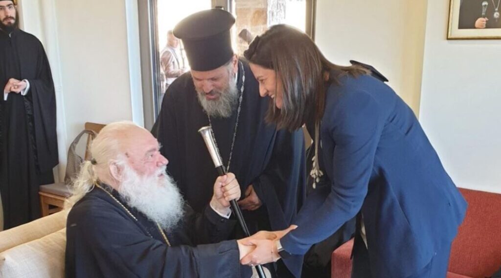 Завтра пройдет встреча Архиепископа с министром образования