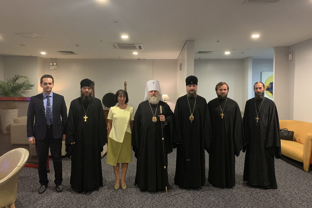 Metropolitan Pavel of Khanty-Mansiysk arrives in the Philippines