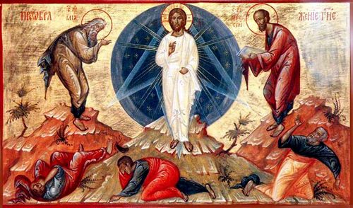 Православные христиане отмечают праздник Преображения Господня