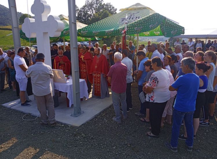 Освећено звоно у Јасенову код Теслића