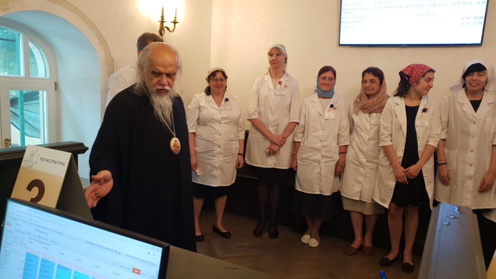 В больнице святителя Алексия освятили новое отделение по работе с пациентами