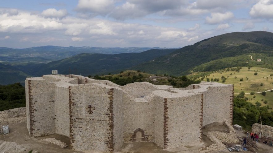 СРБИ ИЗ НОВОБРДСКЕ ОПШТИНЕ: Приштина присваја српску баштину, јер нема ништа своје