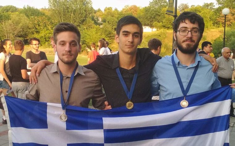 Σημαντικές διακρίσεις για Ελληνες φοιτητές σε διεθνή μαθηματικό διαγωνισμό