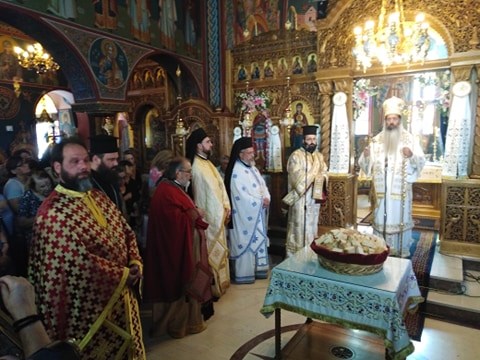 Πάνδημος εορτασμός του Αγίου Φανουρίου στον ομώνυμο ναό του Ιλίου