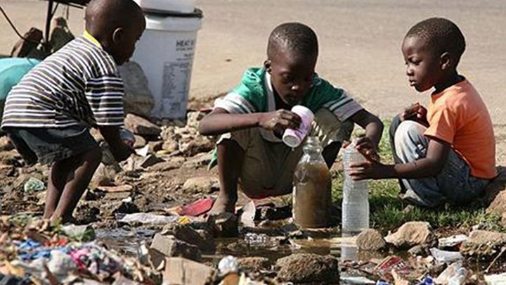 Η Ζιμπάμπουε λιμοκτονεί-Δραματική έκκληση από τον ΟΗΕ