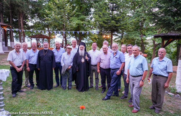 Αρχ. Εσπερινός στην παλαιά Ι.Μ. της «έξω Μεταμορφώσεως του Σωτήρος» Ναούσης