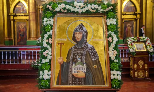 Митрополит Георгий возглавил Божественную литургию в Воскресенском кафедральном соборе Арзамаса