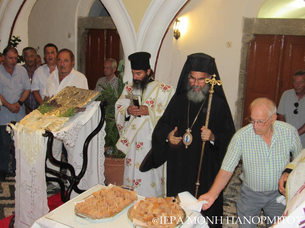 Τα “ακούμια” στον Μεγάλο Σωτήρη