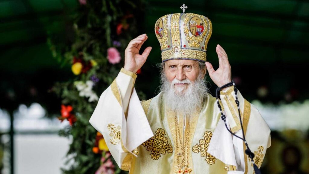 Un ierarh evlavios şi harnic – Arhiepiscopul Pimen al Sucevei şi Rădăuţilor la 90 de ani de viaţă