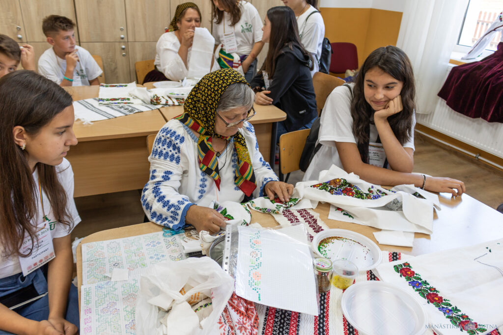 Satul tradiţional românesc, în atenţia ITO Putna 2019