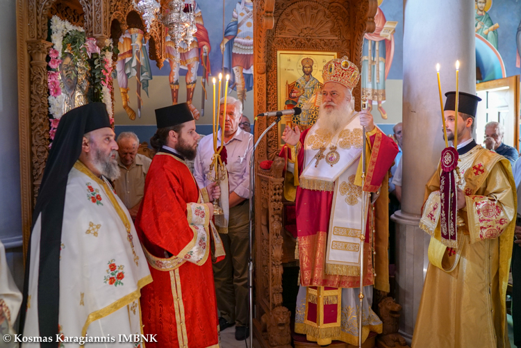 Ο Μητρ.Βεροίας στην πανηγυρίζουσα Ιερά Μονή Τιμίου Προδρόμου Ναούσης