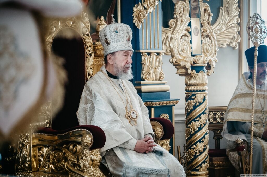 В НЕДЕЛЮ 10-Ю ПО ПЯТИДЕСЯТНИЦЕ МИТРОПОЛИТ АНАСТАСИЙ СОВЕРШИЛ ЛИТУРГИЮ В СПАСО-ВОЗНЕСЕНСКОМ СОБОРЕ