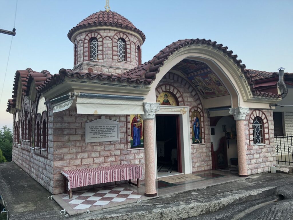 Στον Ιερό Ναό του Γενεθλίου της Θεοτόκου Αιγάνης ο Μητρ.Λαρίσης