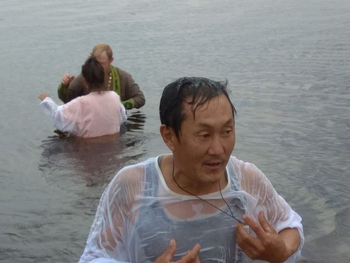 Στη Ρωσική Άπω Ανατολή βαπτίζονται Ορθόδοξοι!
