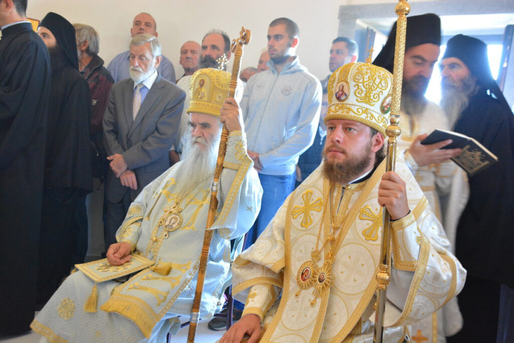 Иерархи Украинской и Сербской Православных Церквей совершили богослужение на горе Ключский Фавор в Черногории