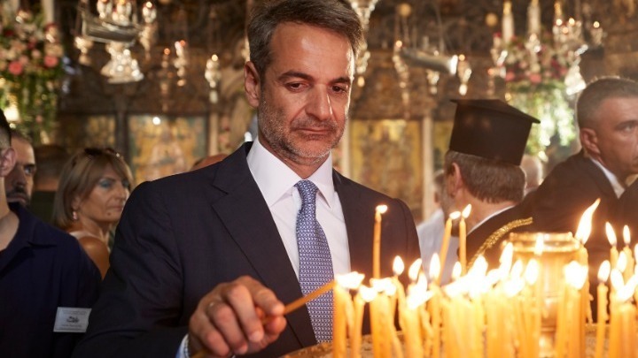 Greek Prime Minister Mitsotakis attends Tinos services, commemoration for battleship Elli