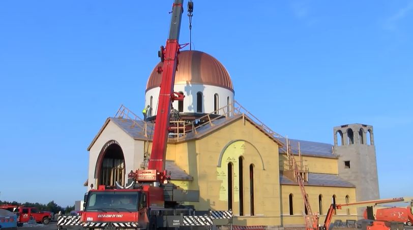 Greek orthodox church in Traverse City raises 42,000 pound dome (VIDEO)
