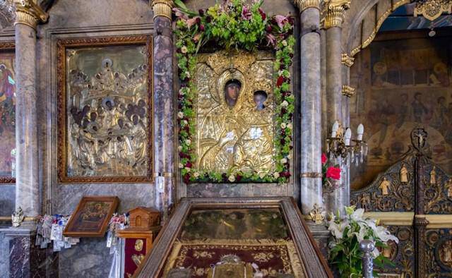 Τα τάματα των Τούρκων στην Παναγία της Αγιάσου