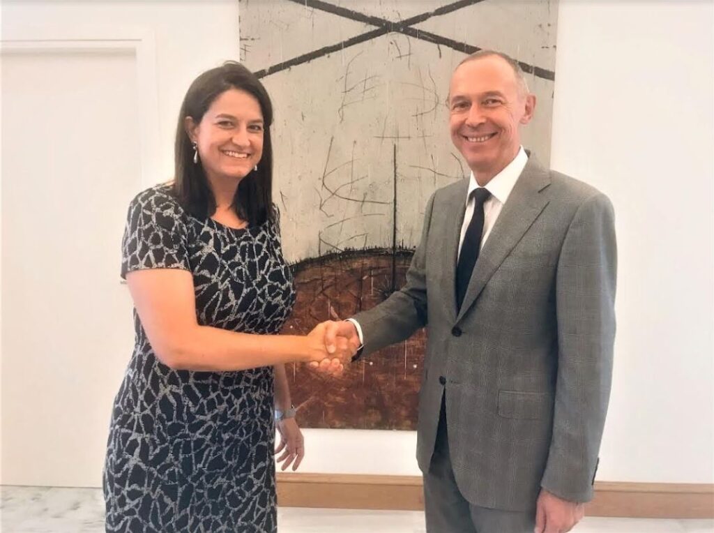 Συνάντηση της Υπουργού Παιδείας και Θρησκευμάτων με τον Πρέσβη της Ρωσικής Ομοσπονδίας