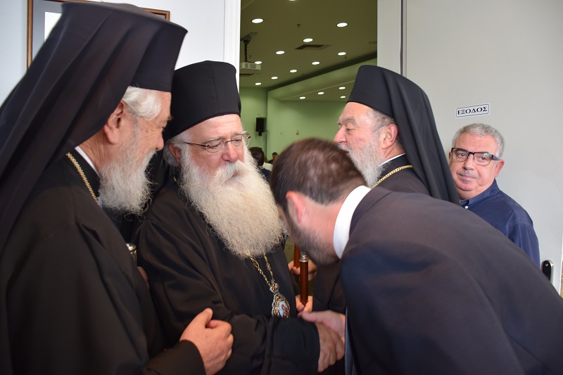 Παρουσία Μητροπολιτών η Ορκωμοσία Σπανού