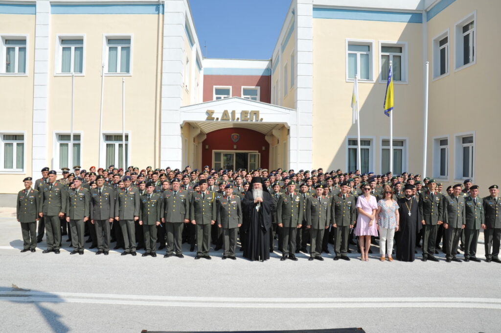 Ο Καλαμαριάς Ιουστίνος στην Αποφοίτηση Αξιωματικών Επιτελών