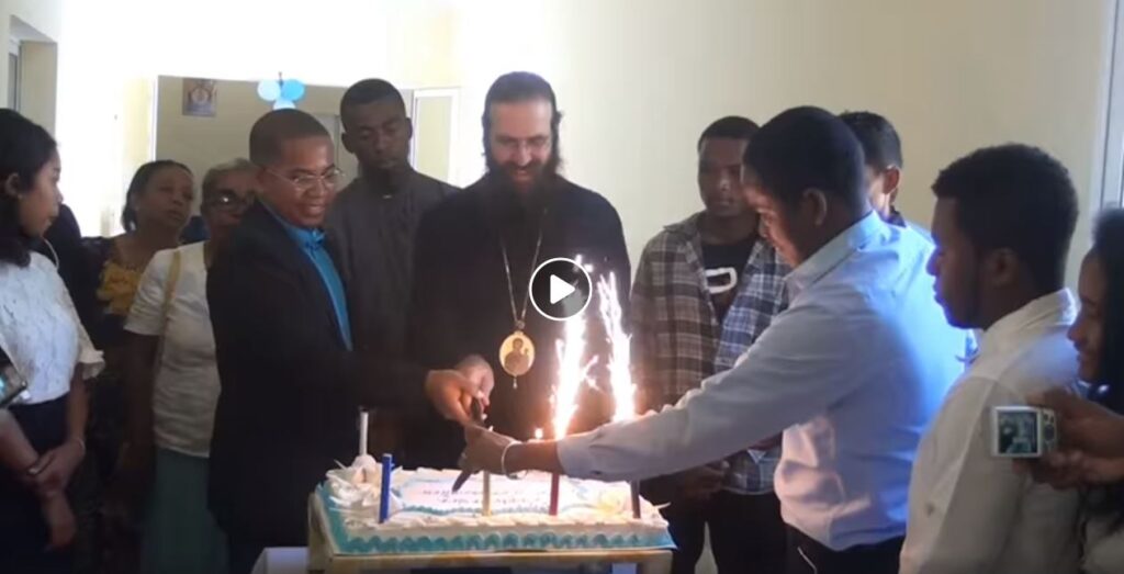 Η τηλεόραση της Μαδαγασκάρης για την Κλινική της Επισκοπής