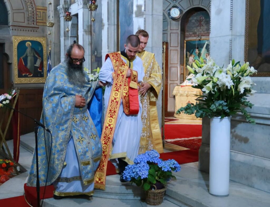 Η ΦΩΤΟΓΡΑΦΙΑ ΤΗΣ ΗΜΕΡΑΣ: “Εις Πρεσβύτερον”