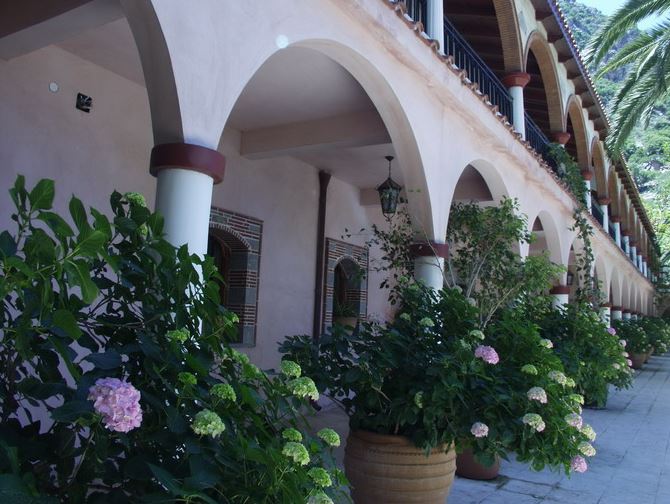 Μία γοργή ματιά στην Ι.Μ. Αγίου Γεωργίου Σελλινάρι