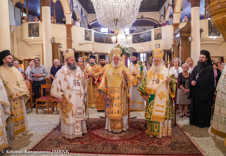 Αρχιερατικό συλλείτουργο για τον Πολιούχο Ναούσης
