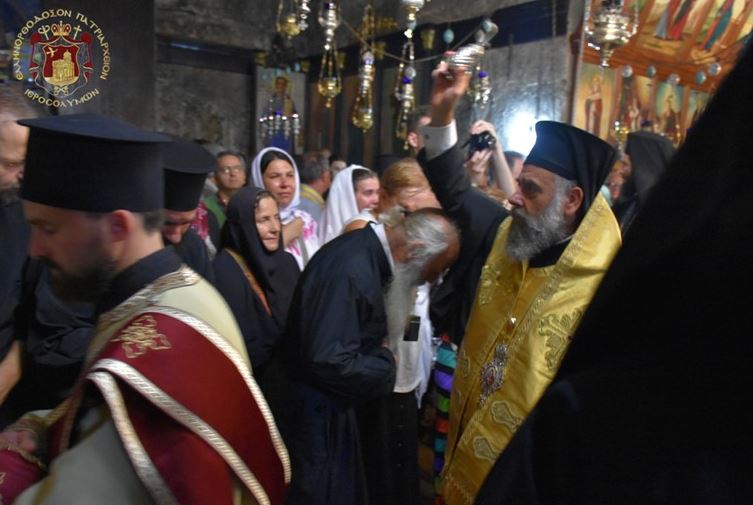 Πλήθος προσκυνητών στο Πατρ. Ιεροσολύμων