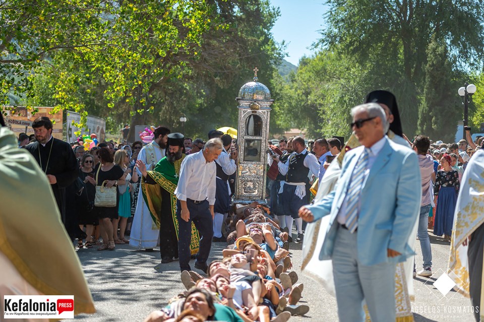 Κοσμοσυρροή για τον Άγιο Γεράσιμο στην Κεφαλονιά
