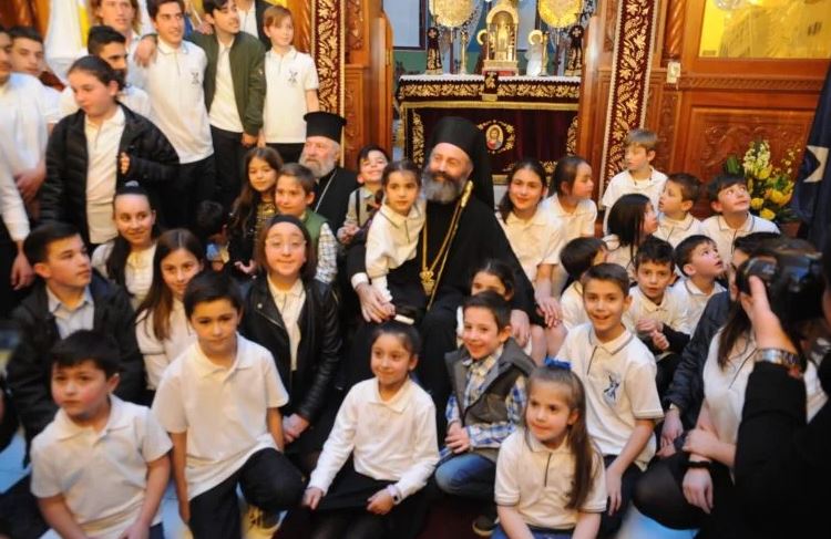 Αρχιεπ. Μακάριος: “Τα παιδιά έχουν μία δίψα…”