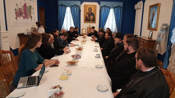 “Καθήκον μας η αναγέννηση της αγάπης”