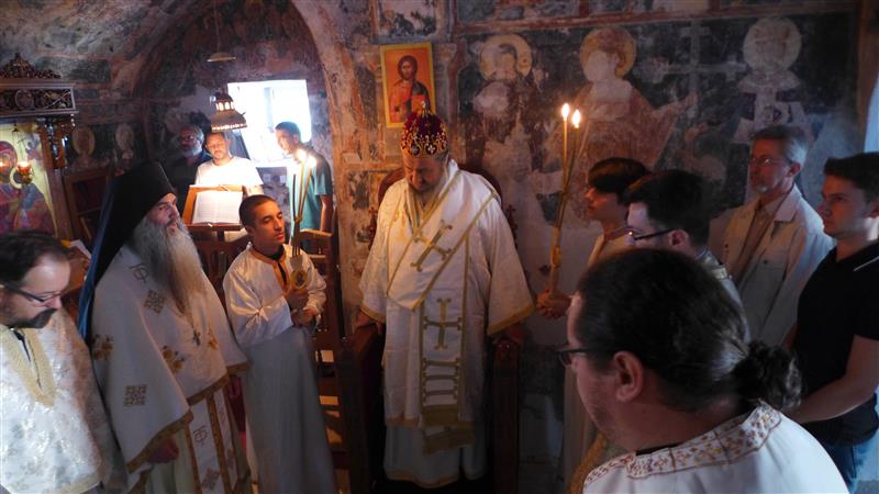 Помен старцу Симеону у манастиру Добрићеву