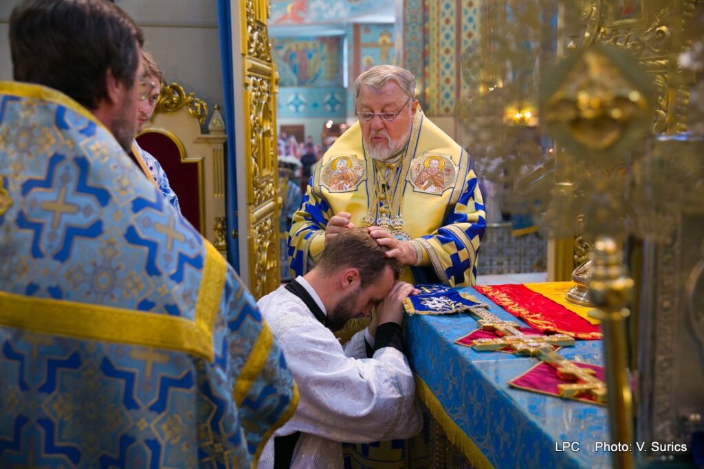 Высокопреосвященнейший Митрополит Александр совершил Божественную литургию в Рижском кафедральном соборе. ДИАКОНСКАЯ ХИРОТОНИЯ
