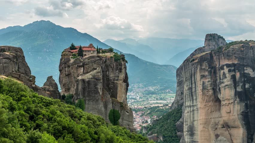 Ελληνική πρωτοβουλία για τη διάσωση της Παγκόσμιας Πολιτιστικής Κληρονομιάς- Ο ρόλος της Εκκλησίας και οι επαφές στην Αρχιεπισκοπή Αμερικής