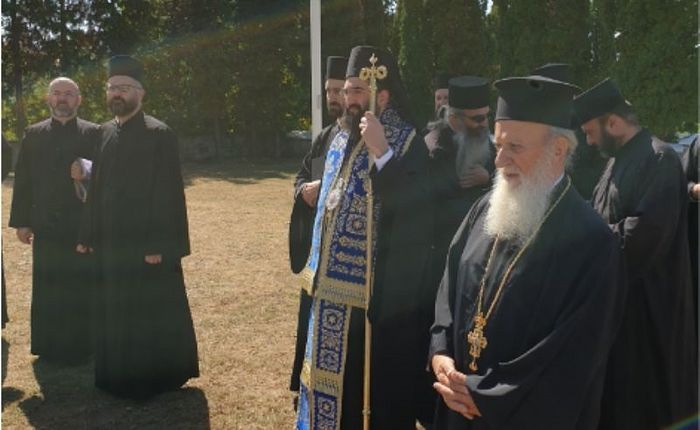 ПОМЕН СТРАДАЛИМ РАТНИЦИМА У ПРВОМ СВЕТСКОМ РАТУ НА ГРЧКО-СРПСКОМ ВОЈНИЧКОМ ГРОБЉУ У ПИРОТУ