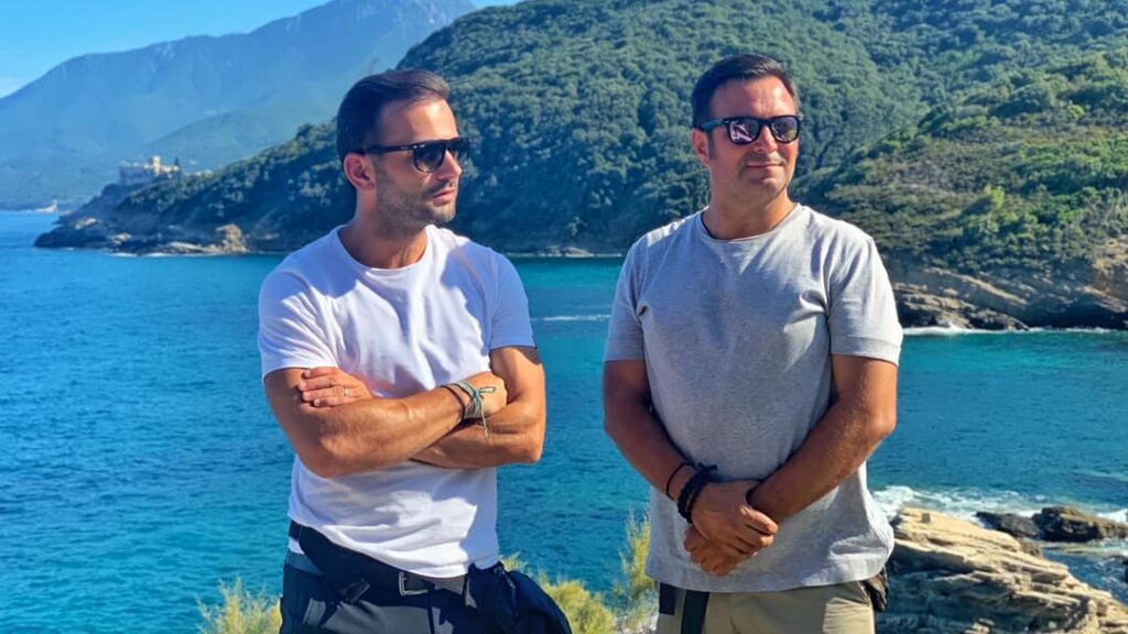 Buzdugan și Morar, pelerini în Athos: E o liniște nefirească, dar dulce