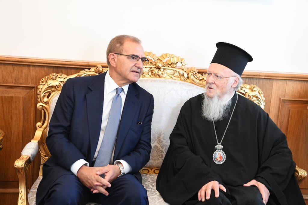 Dep FM Diamataris pays first visit to the Ecumenical Patriarchate