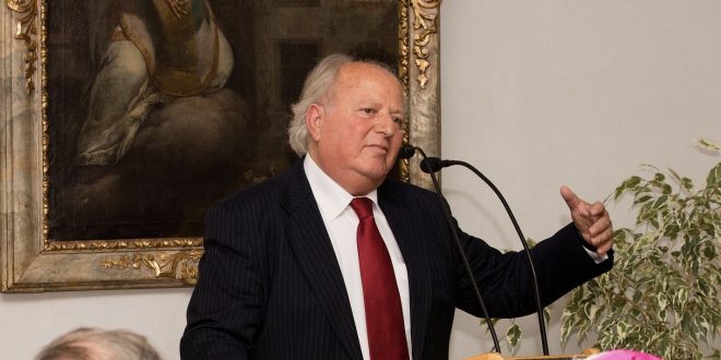 Ο Καθηγητής Γρηγόριος Λαρεντζάκης για το Ουκρανικό Αυτοκέφαλο