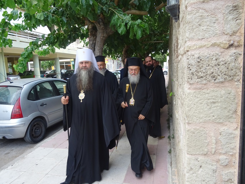 Ρώσος Ιεράρχης στη Μητρόπολη Κορίνθου