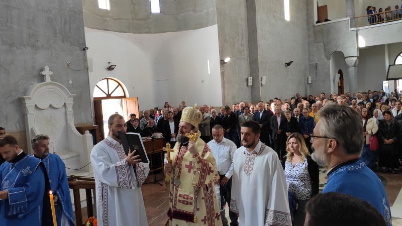 Владика Стефан: Деца су највећи благослов!