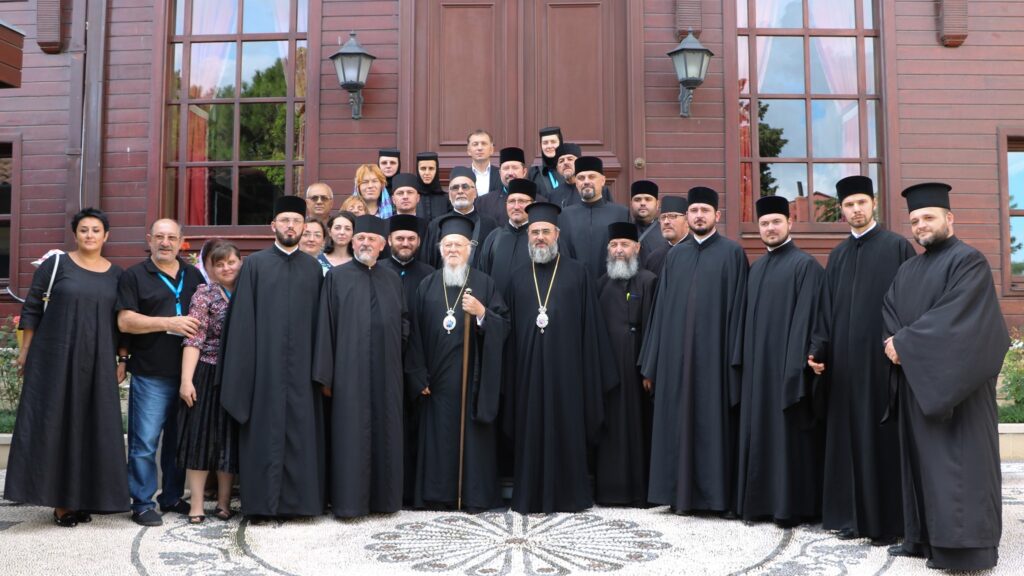 Pelerini din Eparhia Buzăului și Vrancei primiți de Patriarhul Ecumenic la Constantinopol