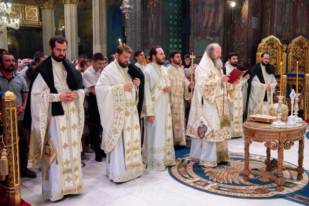 Prayers offered at Bucharest Patriarchal Cathedral for beginning of Ecclesiastical New Year