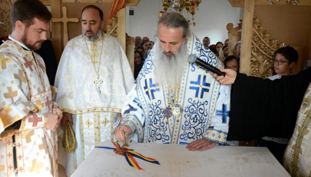 „Cel care iartă este un om liber”. Mitropolitul Teofan despre taina iertării