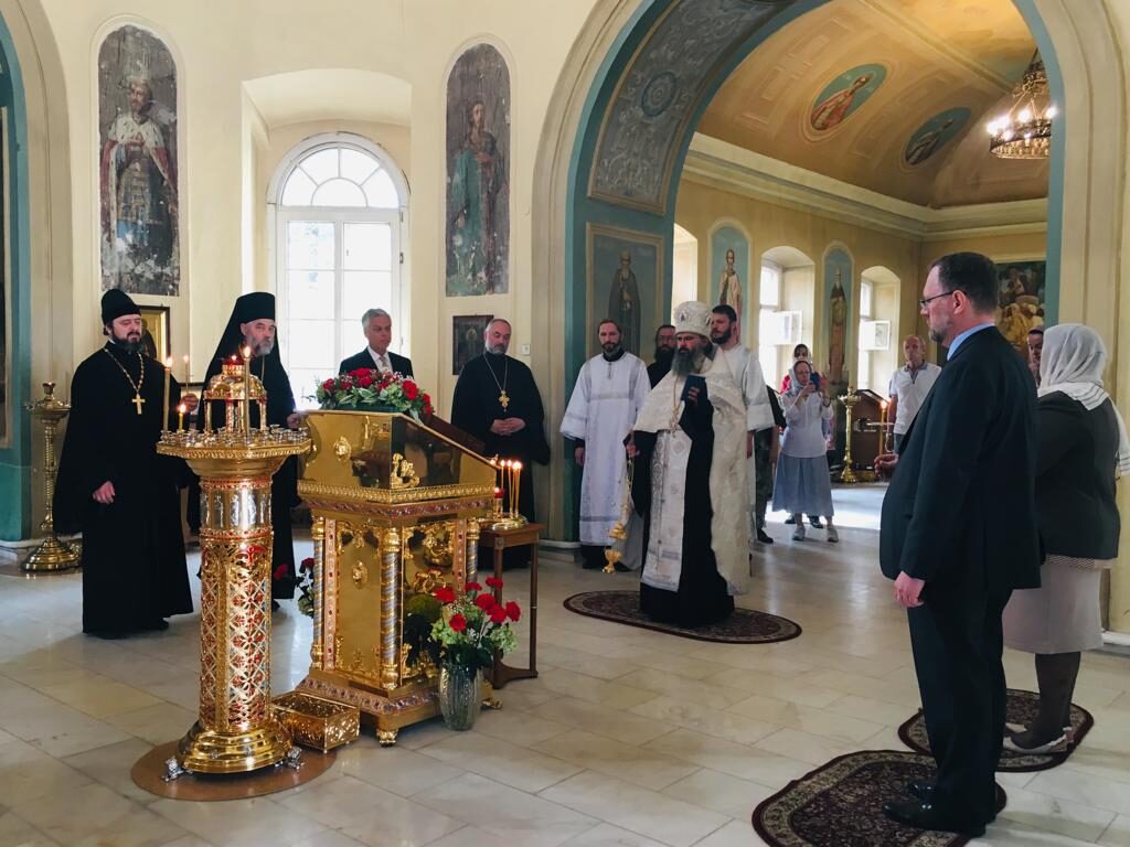 На московском Подворье Православной Церкви в Америке прошло заупокойное богослужение по жертвам терроризма