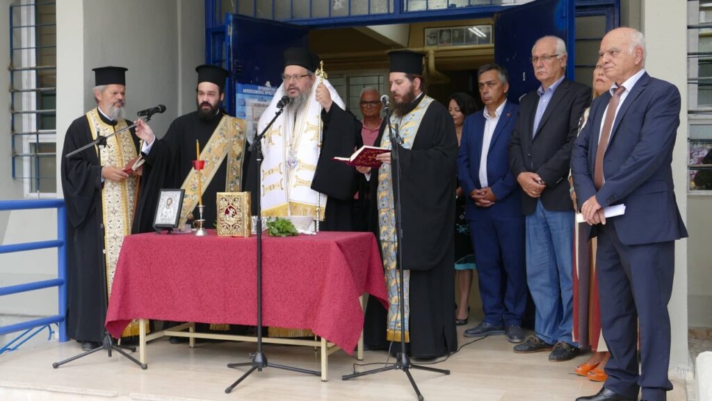 Ο Mητρ.Λαρίσης σε Σχολικές Μονάδες της Λάρισας